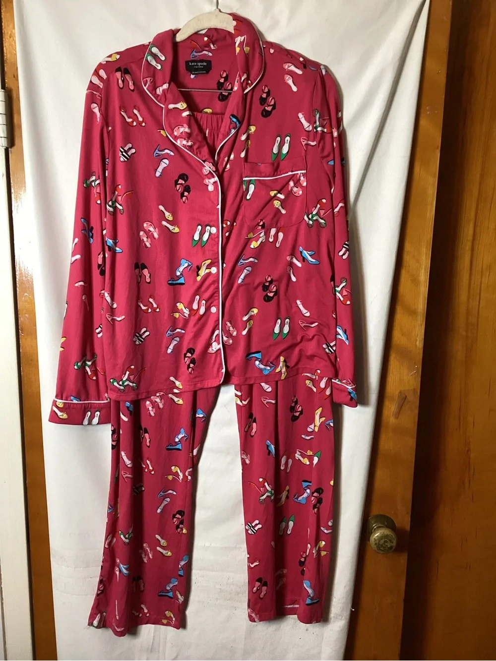 Kate Spade pajama set SZ M cozy ,comfy,lounging around novelty print